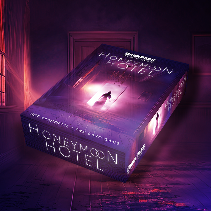 Honeymoon Hotel – The Card Game