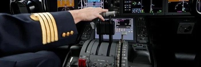 Lidmašīna [Airplane]