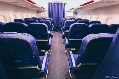 L'avion [The Plane]