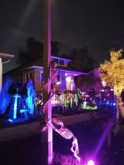 Bungalow Boo Haunt