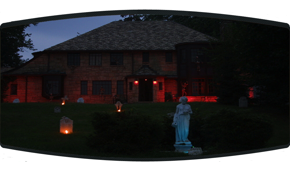 Demon House - Christmas Haunt