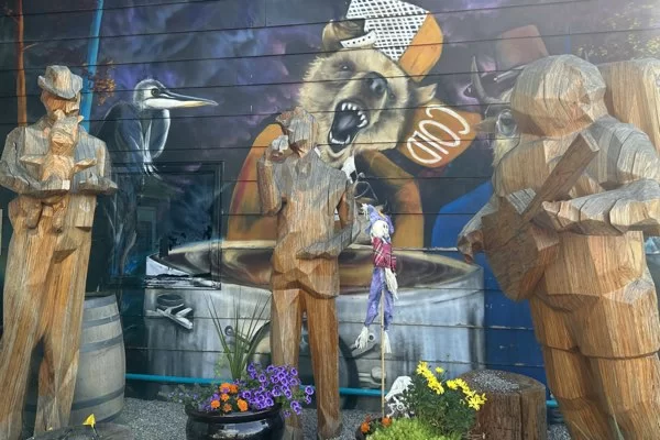 The Wizards of Inglewood [Outdoor]