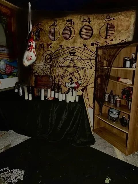 Mortimer's Horror Shop