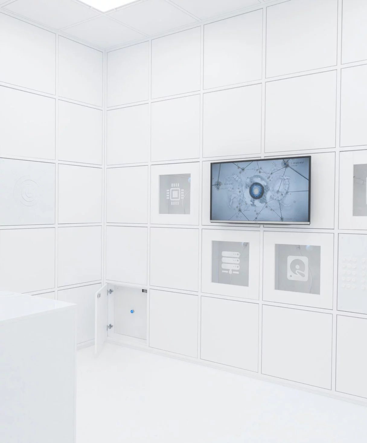 Le Cube [The Cube]