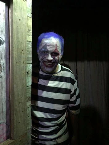 Lakeview Haunted House