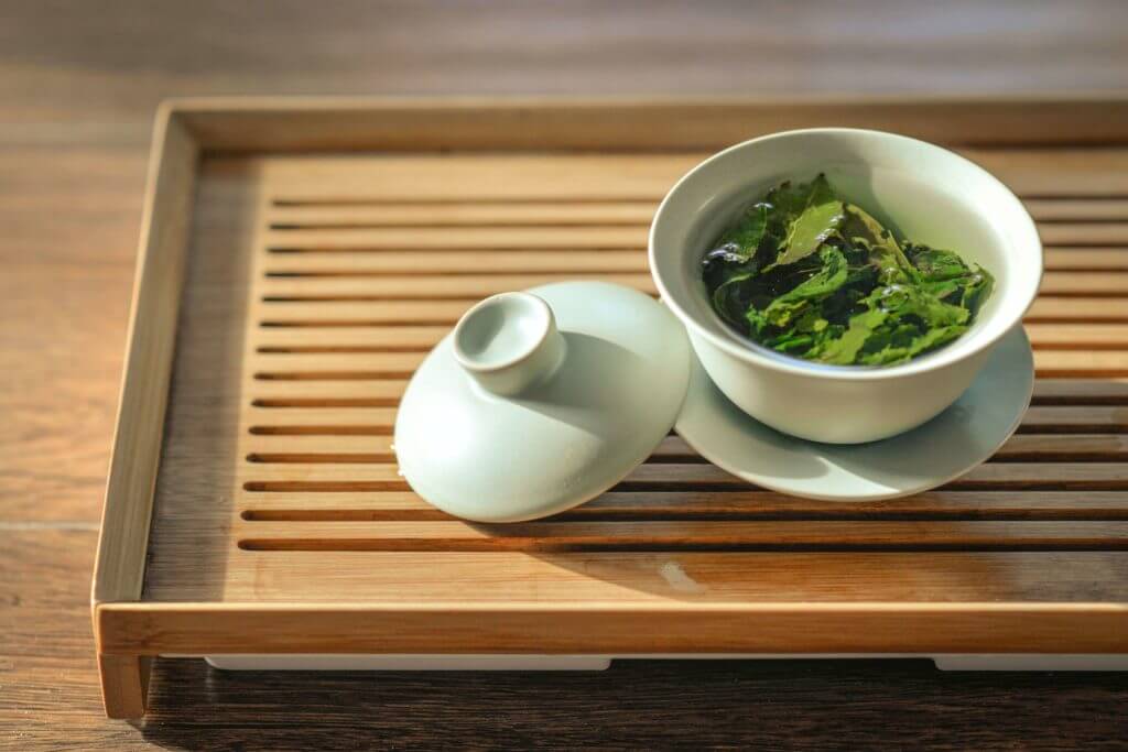 Apply Green Tea