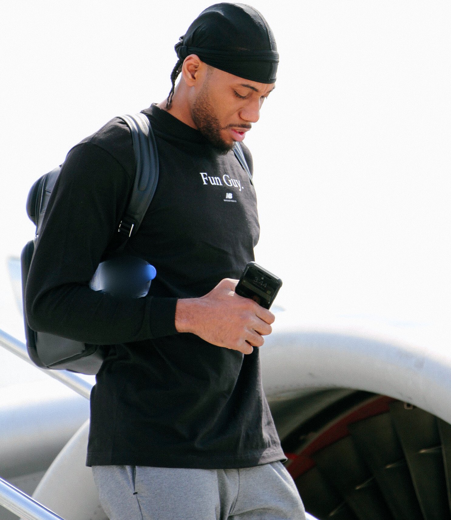 kawhi leonard new balance sweatshirt