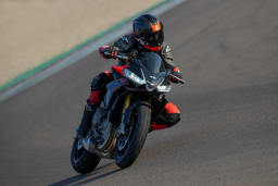 Aprilia black thumbnail 3