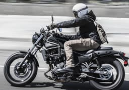 Kawasaki white thumbnail 5