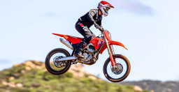 Honda red thumbnail 3