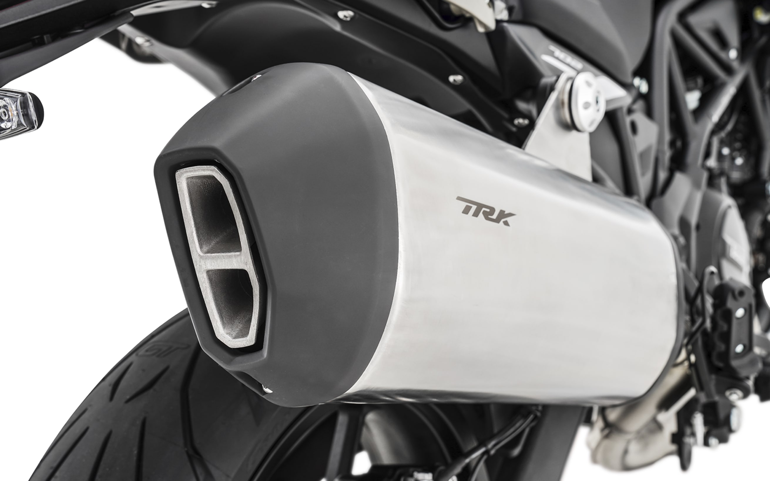 Benelli white 3