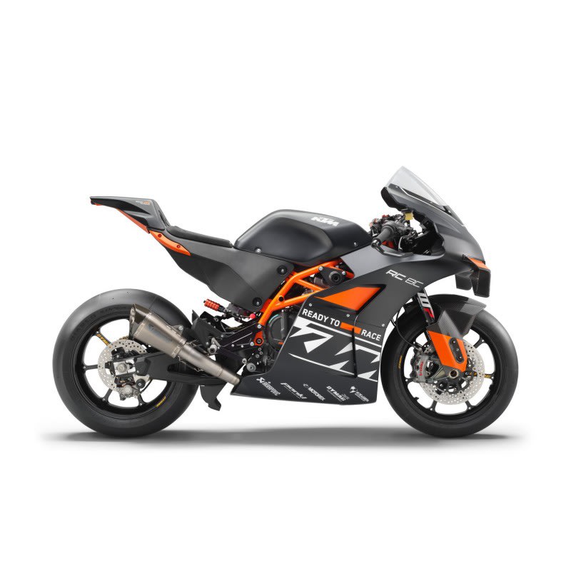KTM_SUPERSPORT_RC8C_MY23_20231106_001.jpg