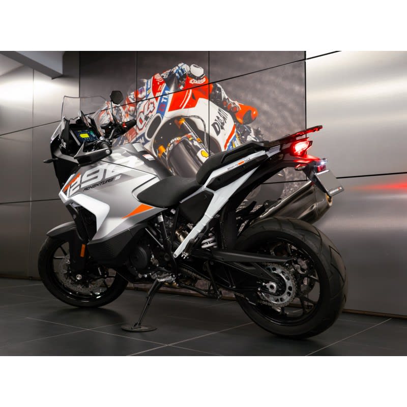 GALLERY_DEMO_707666_KTM_1290_SUPER_ADVENTURE_S_20241011_003-Edit.jpg