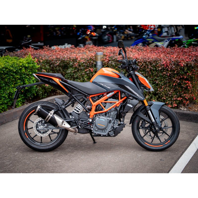 707506_KTM_390_DUKE_DEMO_20240322_001.jpg