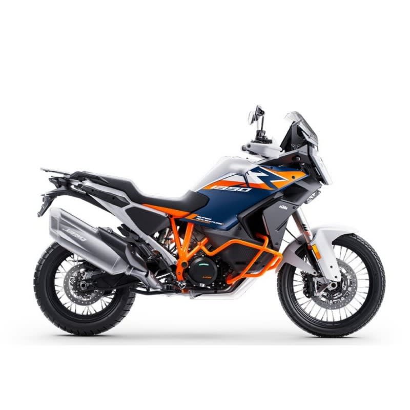 KTM-1390-super-adventure-r-rhs.jpg