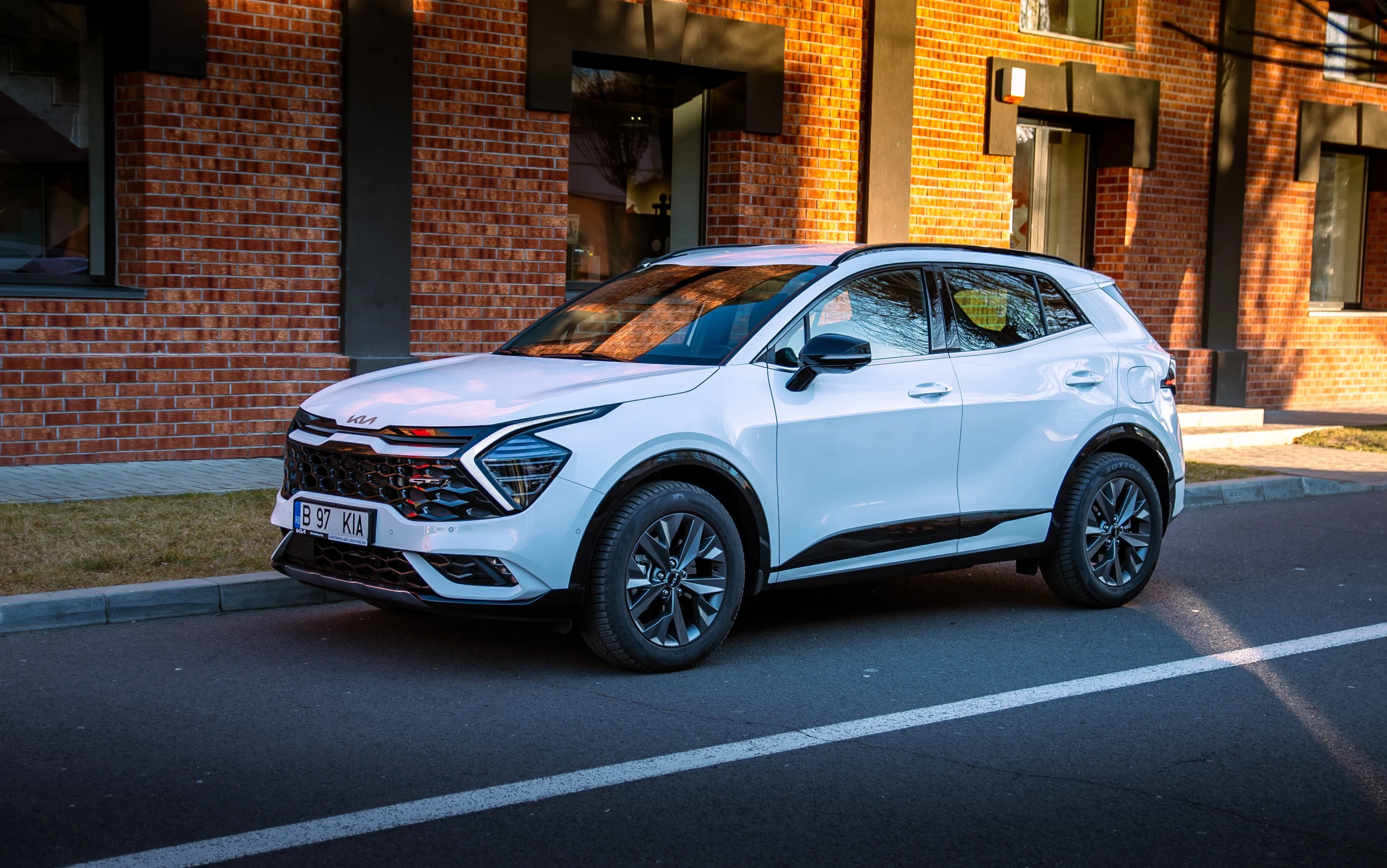 Kia issues second recall for older Sportage SUVs over fire risk 