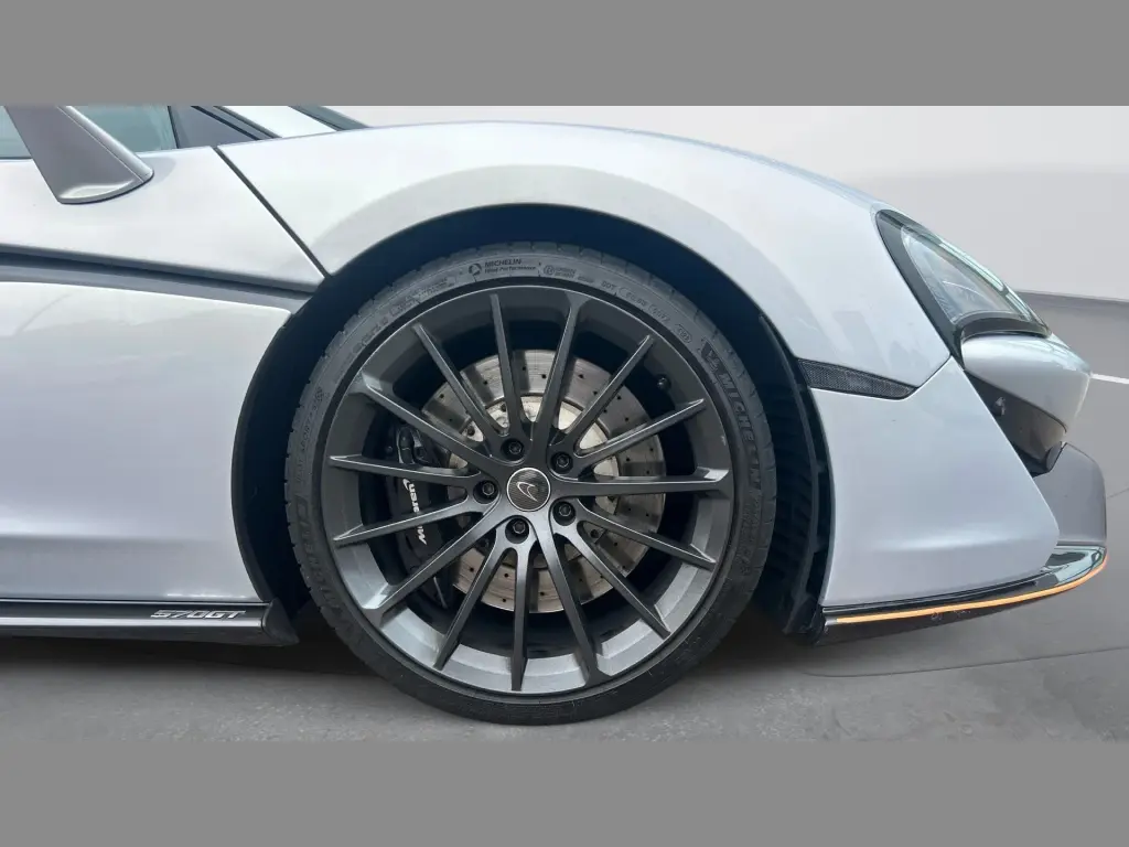 Fahrzeugbild 570GT