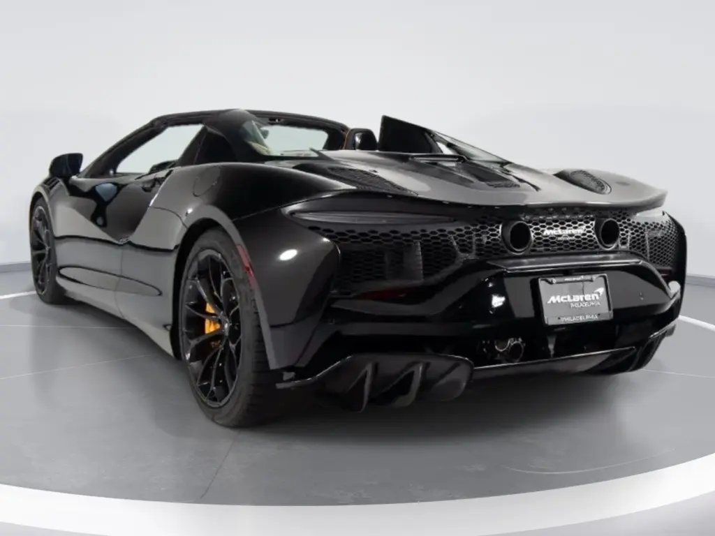 Artura Spider vehicle image