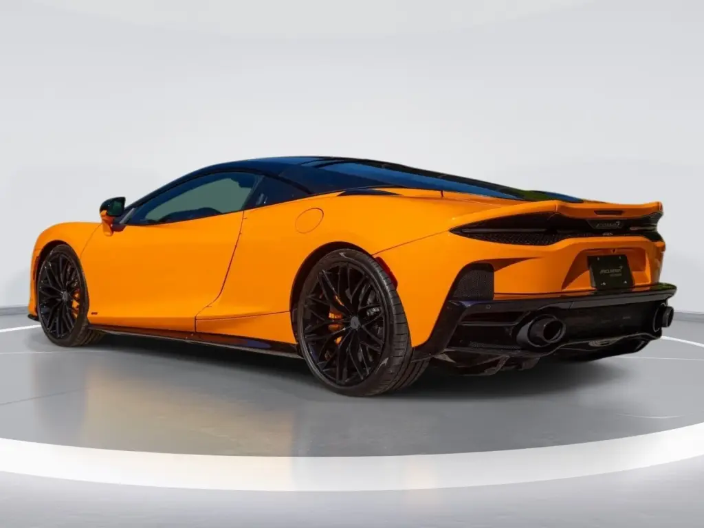 GTS vehicle image