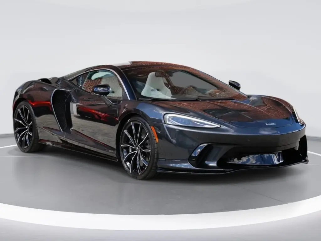 GTS vehicle image