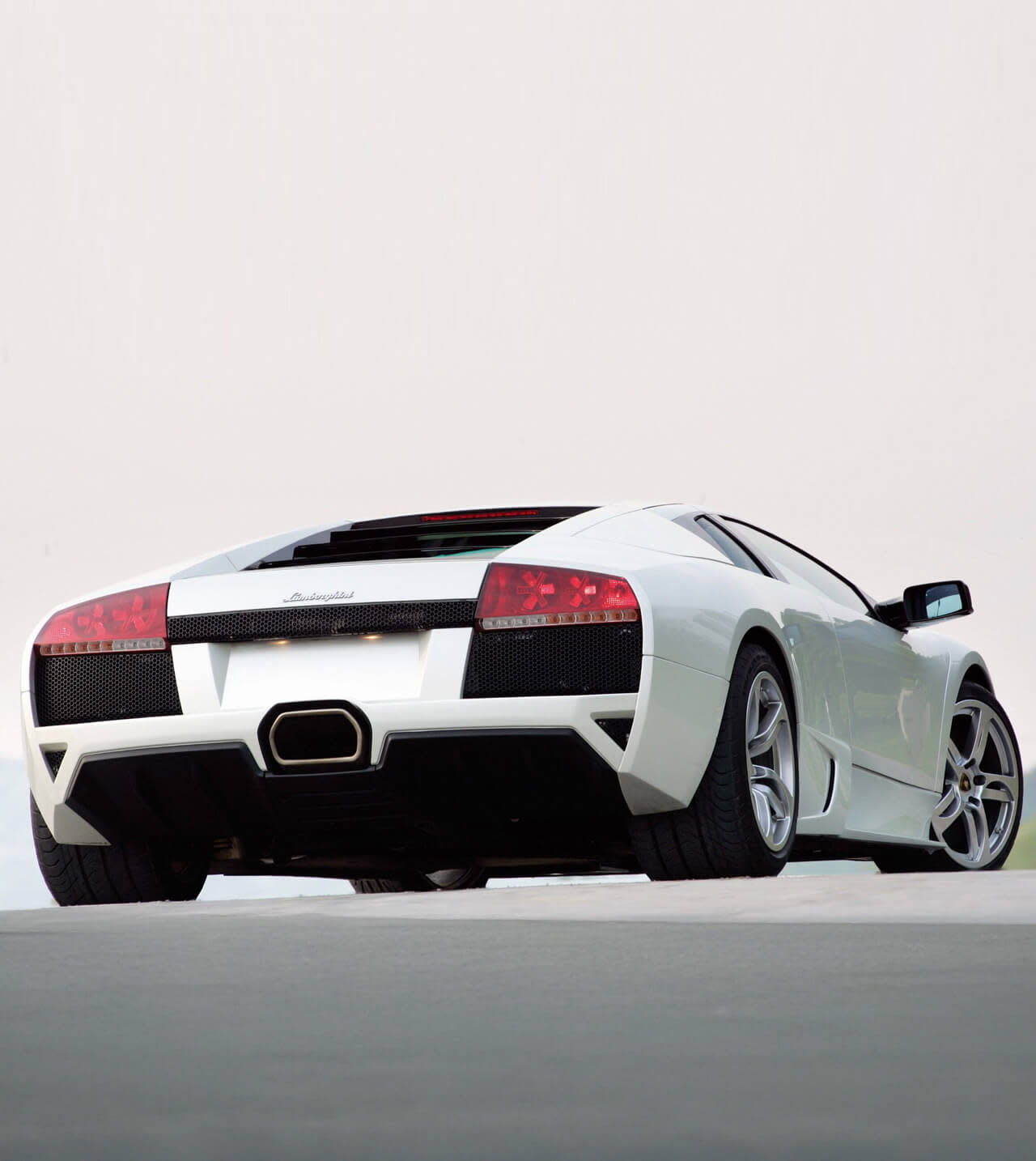 Lamborghini Murciélago 中古車 - 認定車を購入 | Lamborghini.com