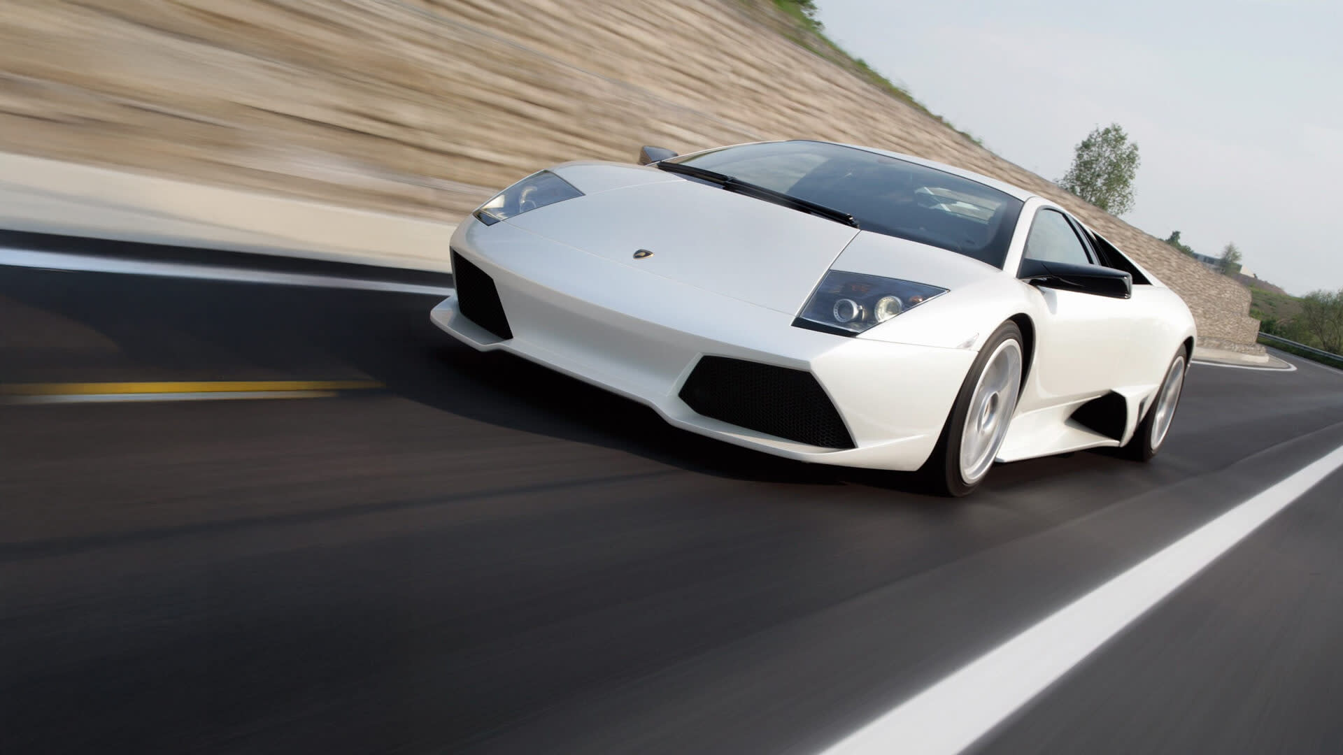 Lamborghini Murciélago 中古車 - 認定車を購入 | Lamborghini.com