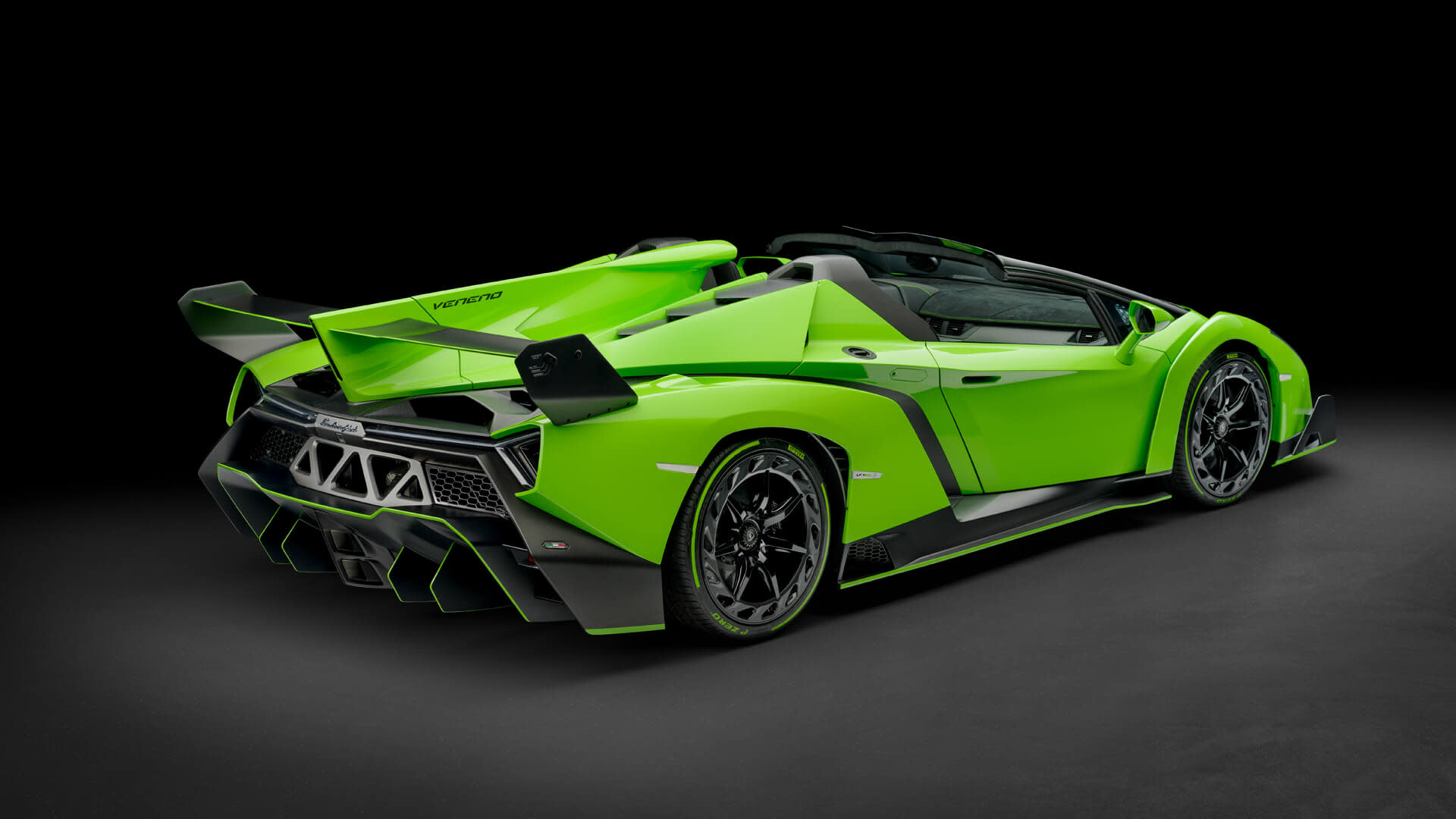 Lamborghini Few Off Gallery Image 7