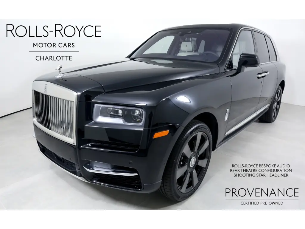 Полные сведения об автомобиле 2023 rolls-royce Cullinan Cullinan  Алмазно-черный Морская ракушка Extended Veneer Fascia, Piano Black —  доступно для продажи у Rolls-Royce Motor Cars Charlotte 1316 South  Tyron,Charlotte,NC 28203 для 0 €