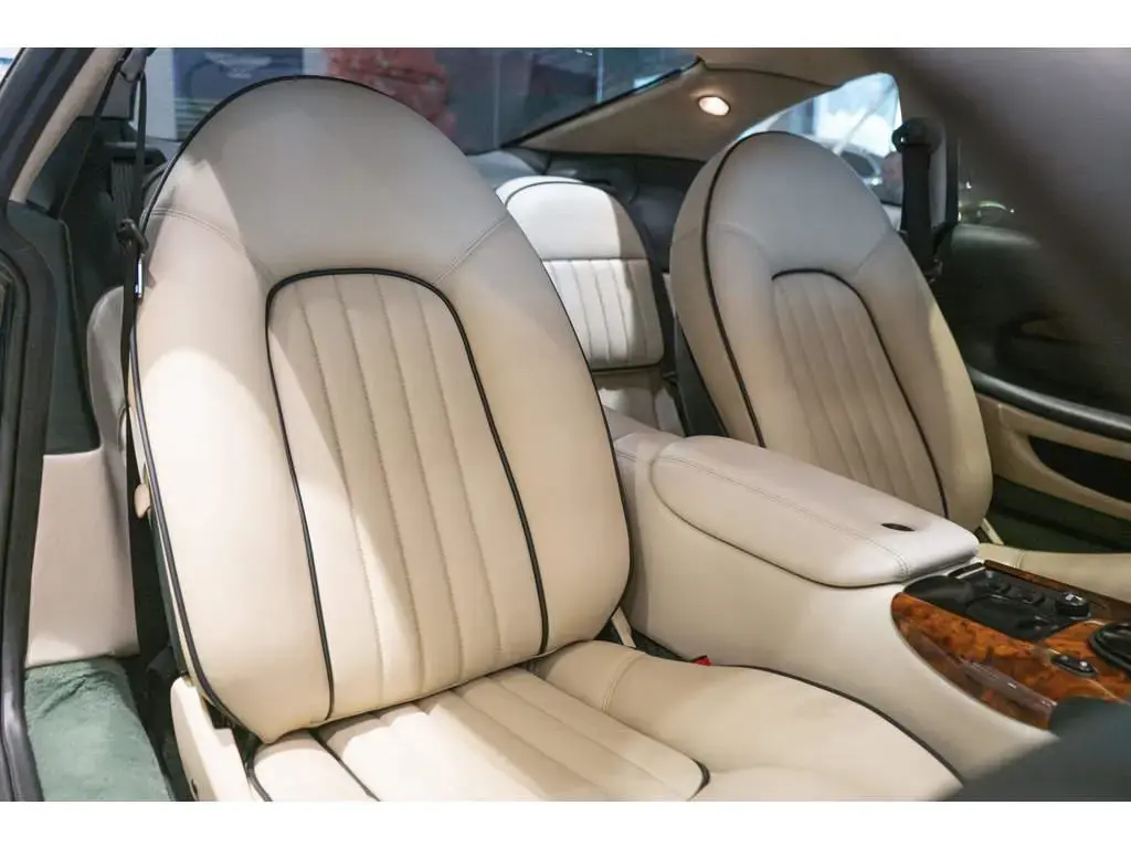 Aston Martin DB7 I6 Coupe 3.2 - 1998 - Joinsteer - #5