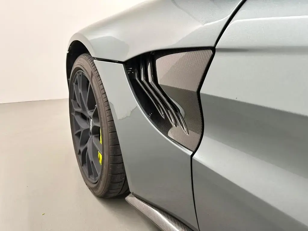 Aston Martin Vantage (2017-23) Vantage AMR Coupe 4.0 - 2019 - Joinsteer - #9