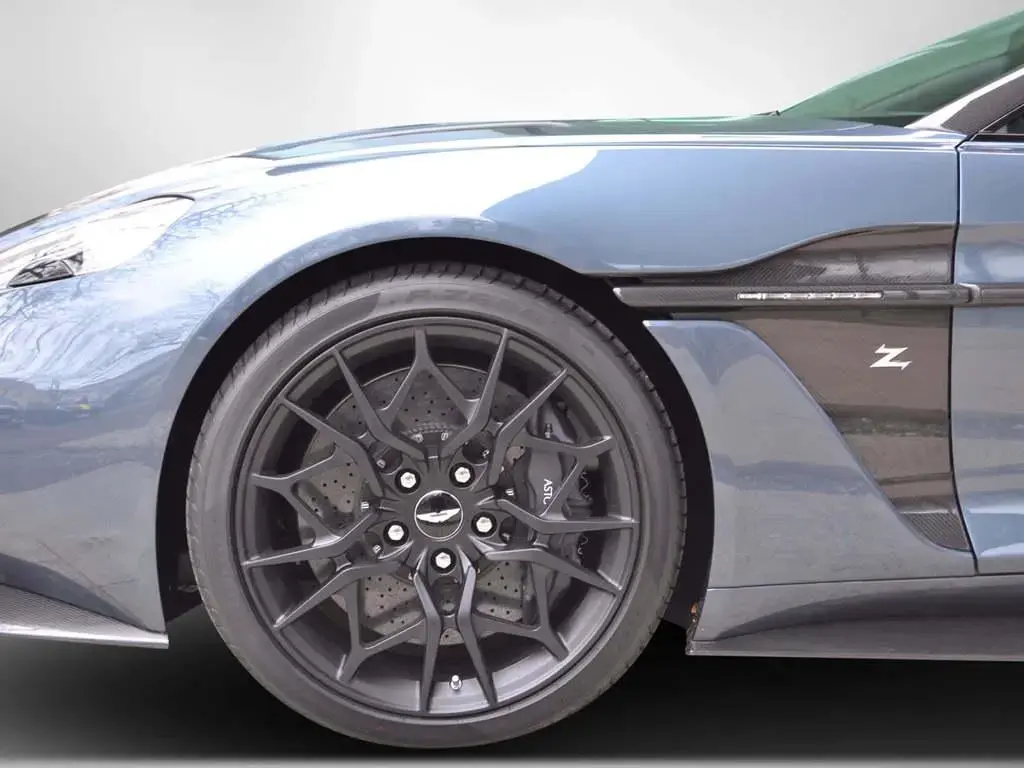 Aston Martin Vanquish II Vanquish Zagato Shooting Brake 5.9 -  - Joinsteer - #3