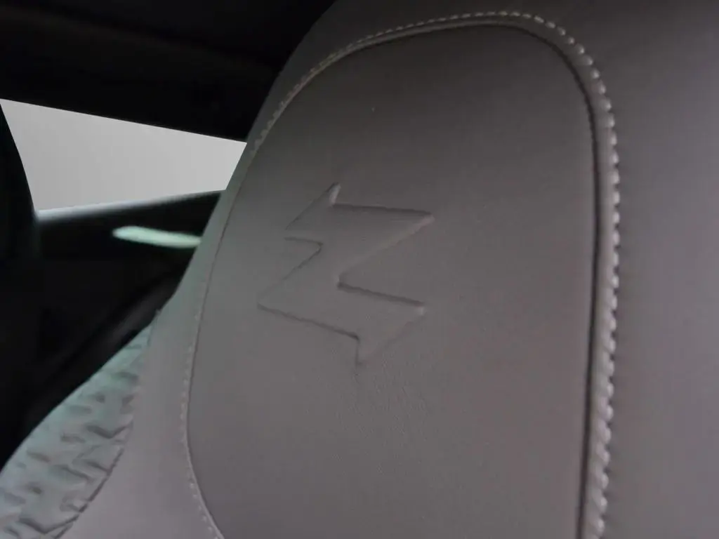 Aston Martin Vanquish II Vanquish Zagato Shooting Brake 5.9 -  - Joinsteer - #4