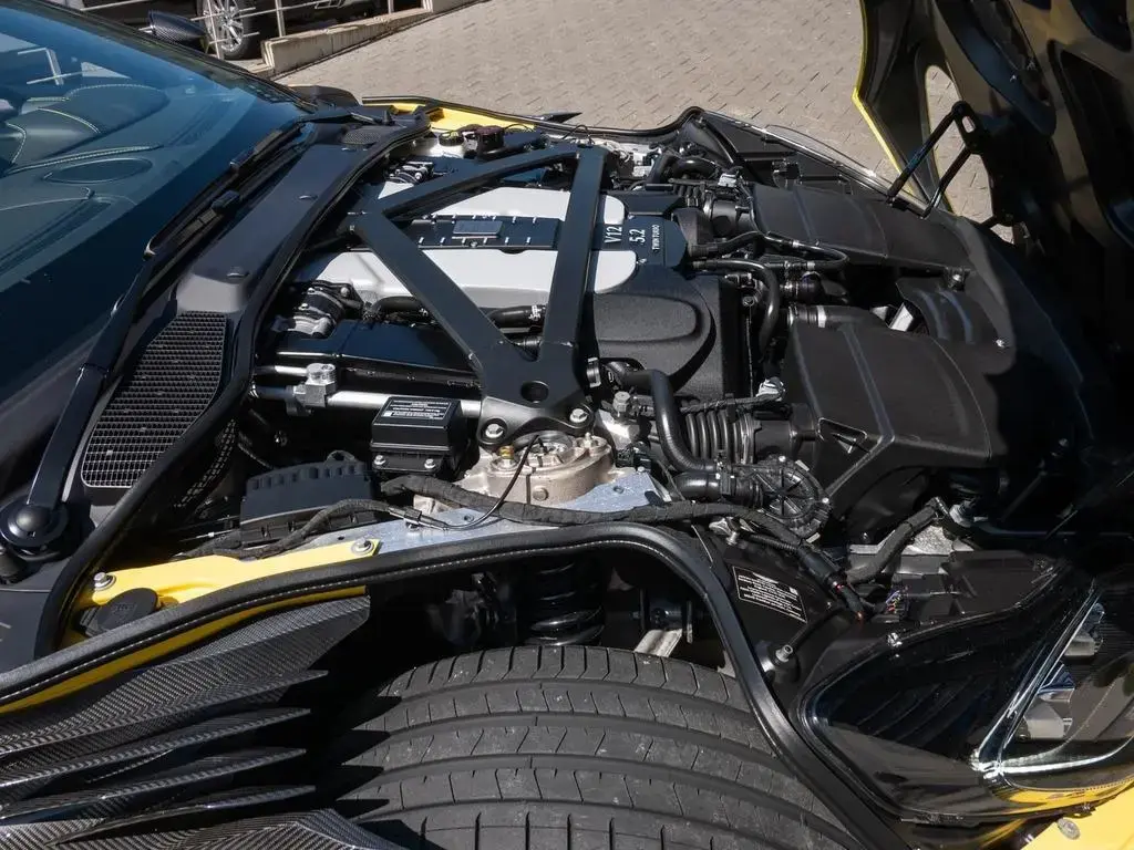 Aston Martin DBS (2018-24) DBS Volante 5.9 - 2022 - Joinsteer - #27