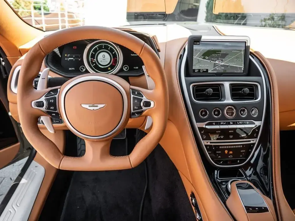 Aston Martin DB11 V8 Coupe 4.0 - 2023 - Joinsteer - #19