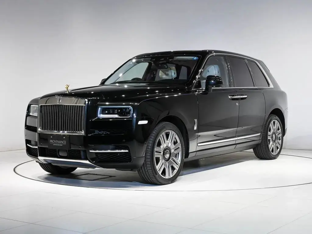 Full vehicle details of 2023 Rolls-Royce Cullinan Cullinan ダイヤモンド ブラック グレース  ホワイト Extended Veneer Fascia