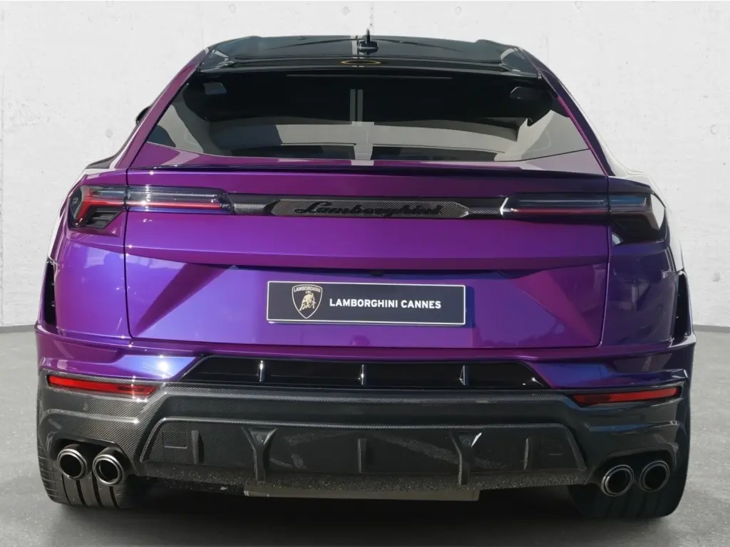 Image for 2023 Urus Performante at position 4