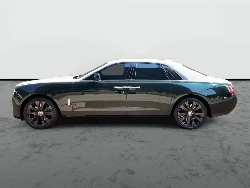 Full vehicle details of 2023 Rolls-Royce Ghost Ghost ダーク