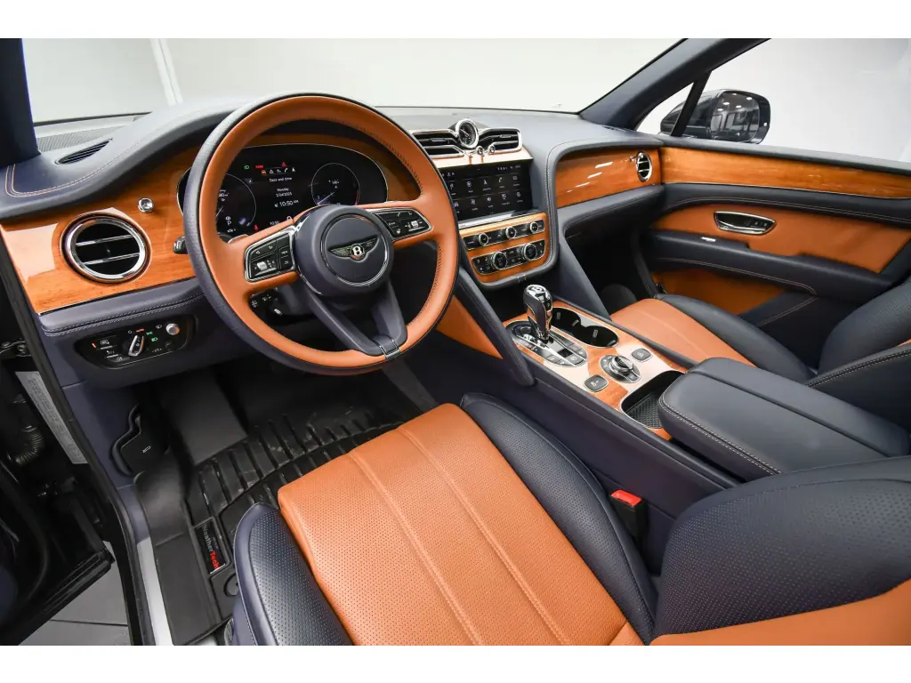 楽天 in finished (2021-) Bentayga Bentley Dark with Sapphire 帽子
