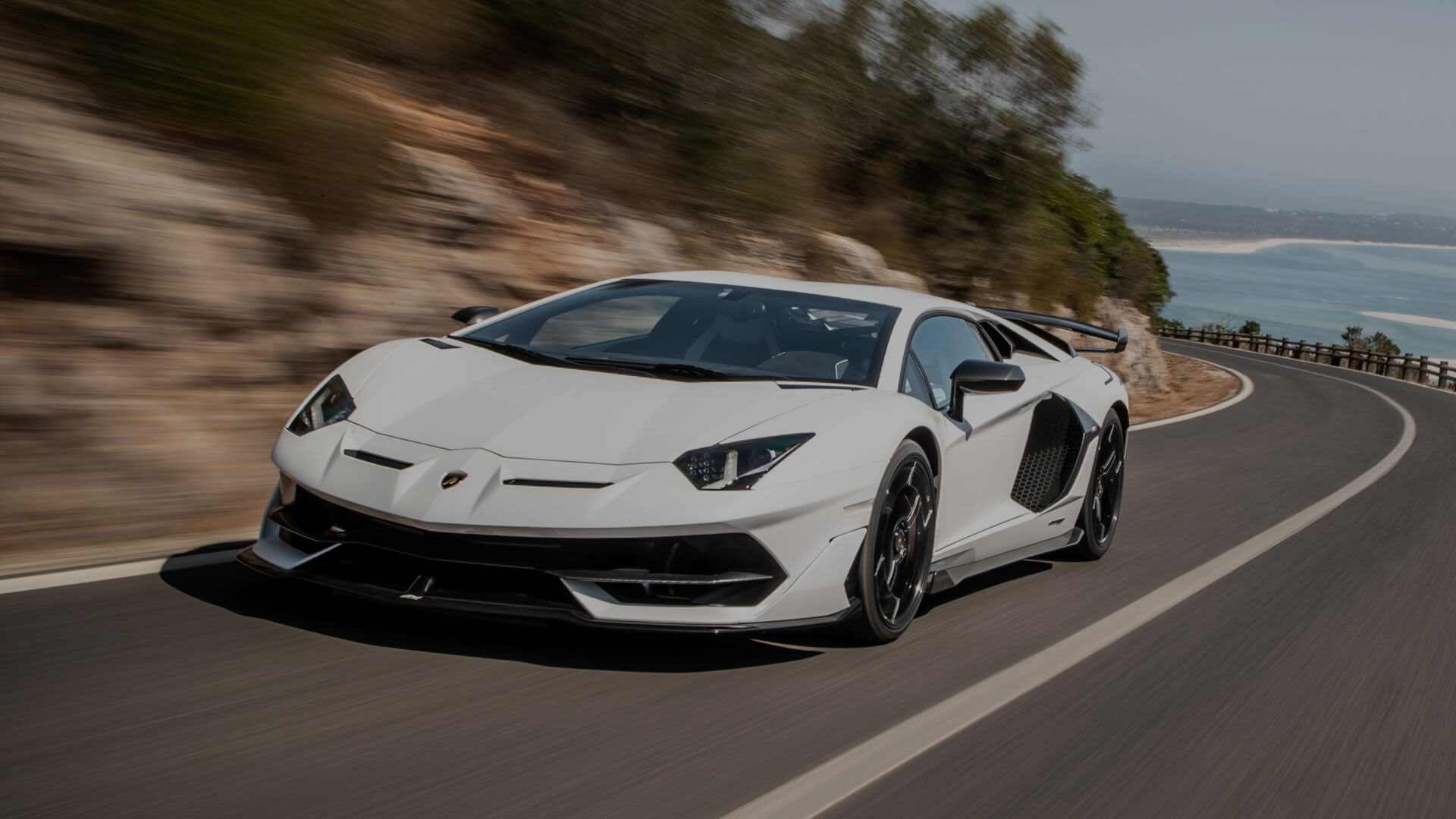 Lamborghini Aventador SVJ