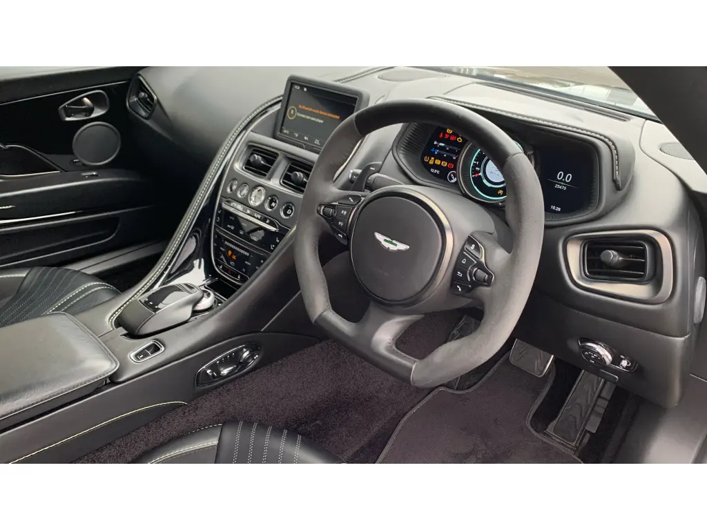 2019 DB11 V12 AMR Coupe thumbnail vehicle image 2