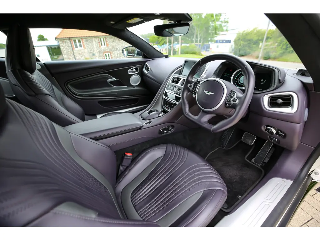 2019 DB11 V12 AMR Coupe thumbnail vehicle image 2