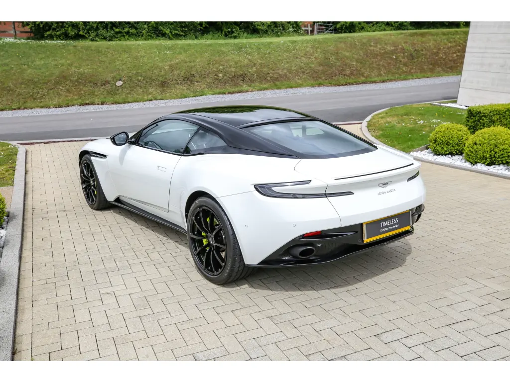 2019 DB11 V12 AMR Coupe thumbnail vehicle image 1