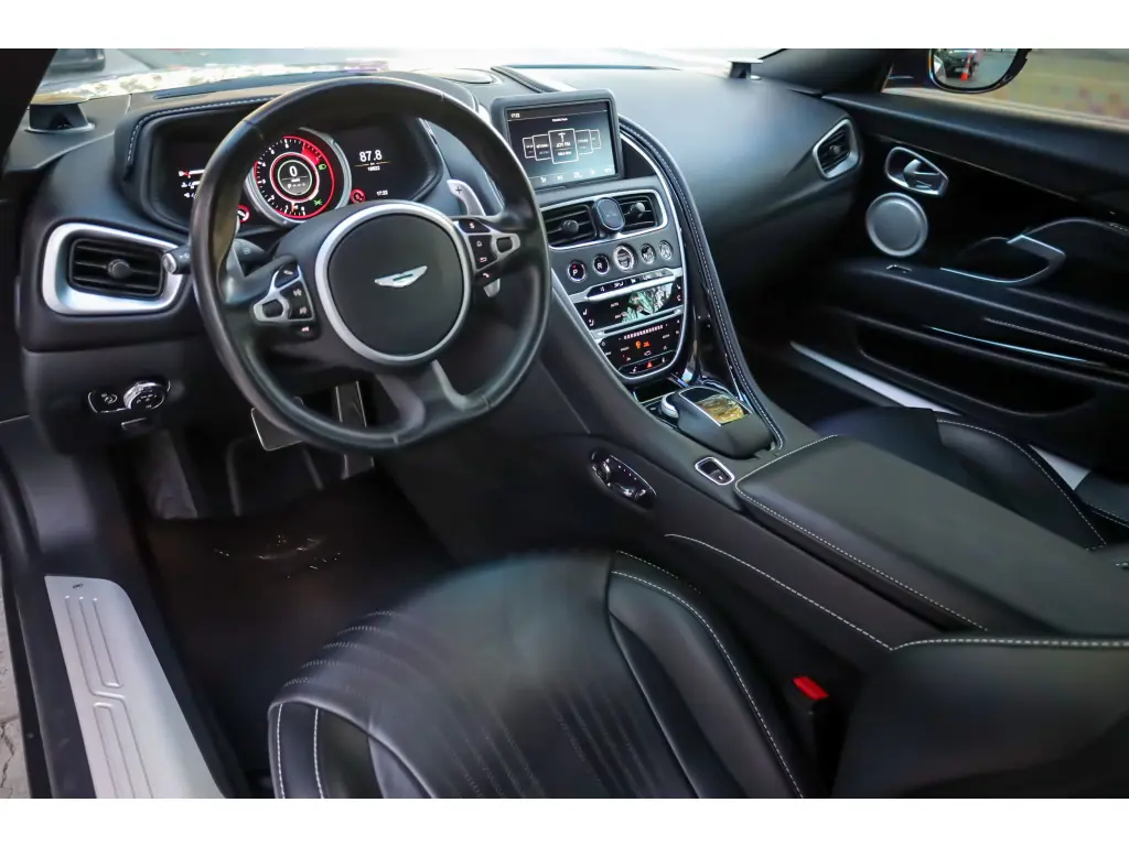 2019 DB11 V12 AMR Coupe thumbnail vehicle image 2