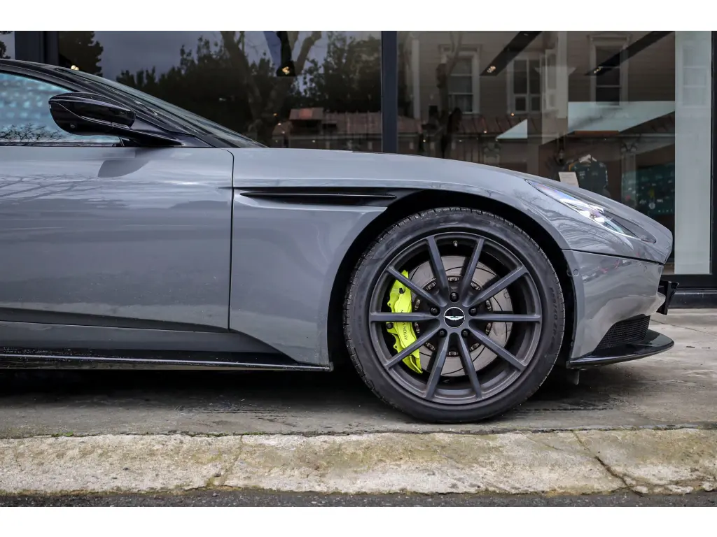 2020 DB11 V12 AMR Coupe thumbnail vehicle image 3