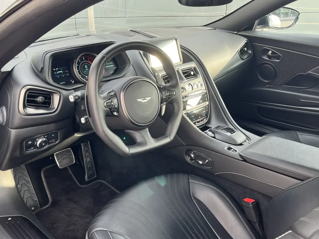2020 DB11 V12 AMR Coupe thumbnail vehicle image 2