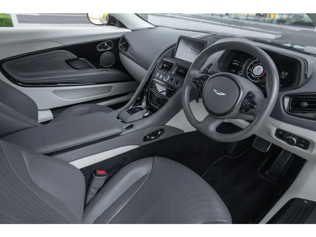 2021 DB11 V12 AMR Coupe thumbnail vehicle image 2