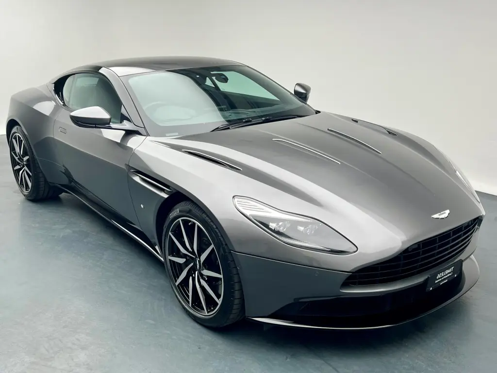2017 DB11 V12 Coupe vehicle image