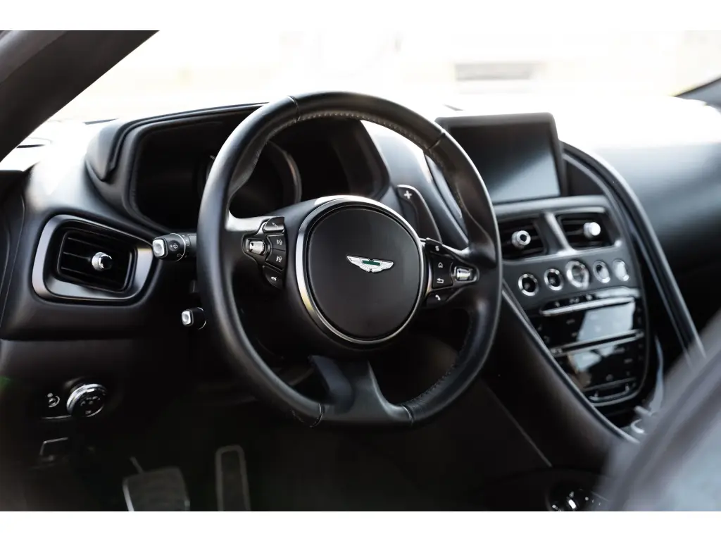 2017 DB11 V12 Coupe thumbnail vehicle image 2