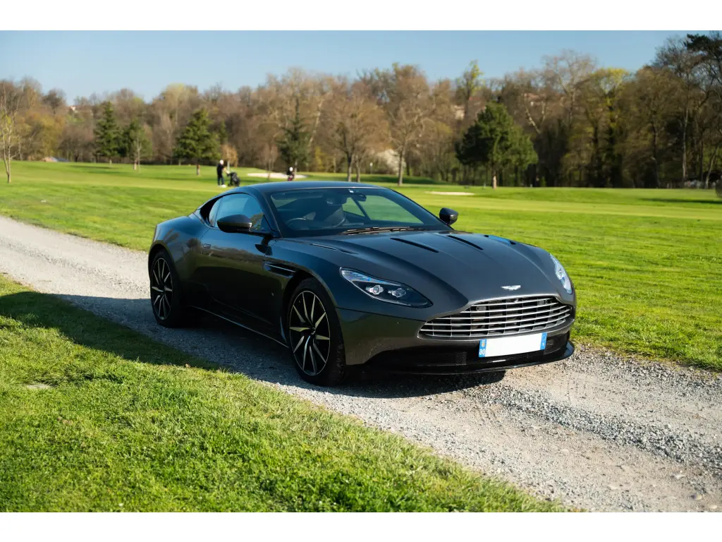 2017 DB11 V12 Coupe main vehicle image