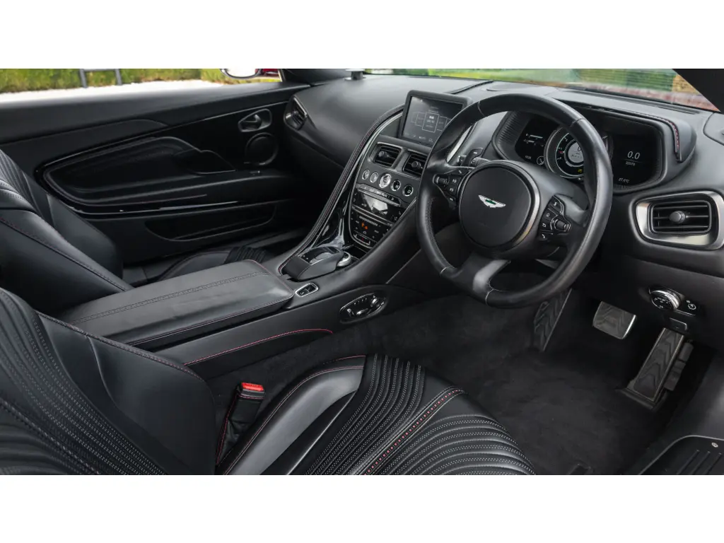 2018 DB11 V12 Coupe thumbnail vehicle image 2